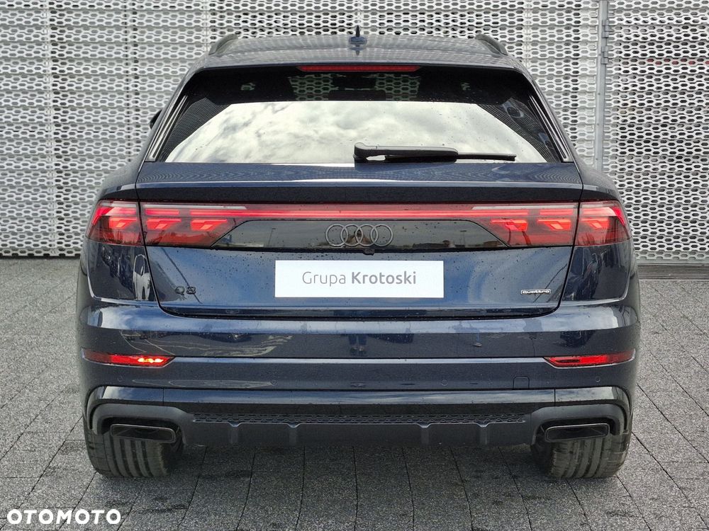 Audi Q8 - 6