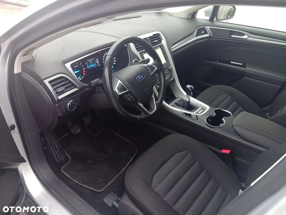 Ford Mondeo 1.5 TDCi Start-Stopp Titanium - 9