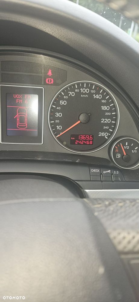 Audi A4 Avant 1.8 T - 7