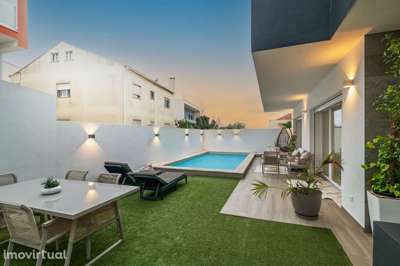 Moderna Moradia T3 em Caneças com Piscina - Grande imagem: 2/53