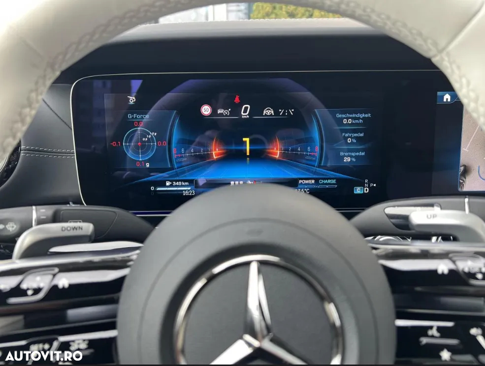 Mercedes-Benz AMG GT 53 4MATIC+ MHEV - 11