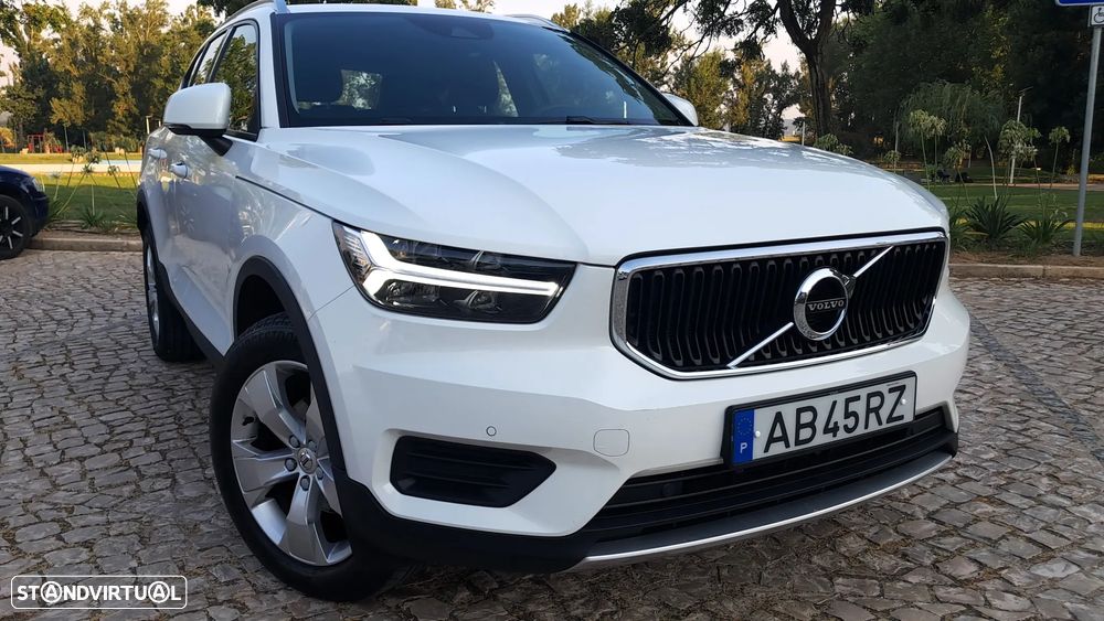 Volvo XC 40 2.0 D3 Momentum Plus - 13