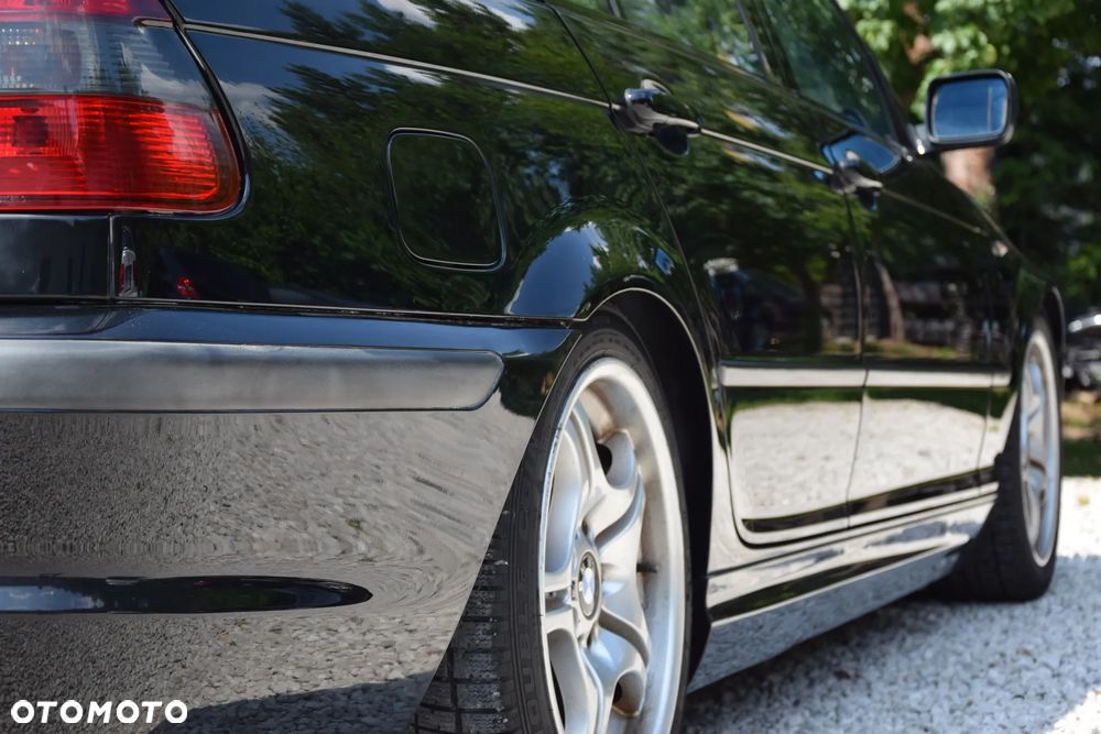 BMW Seria 3 325i Edition Sport - 20