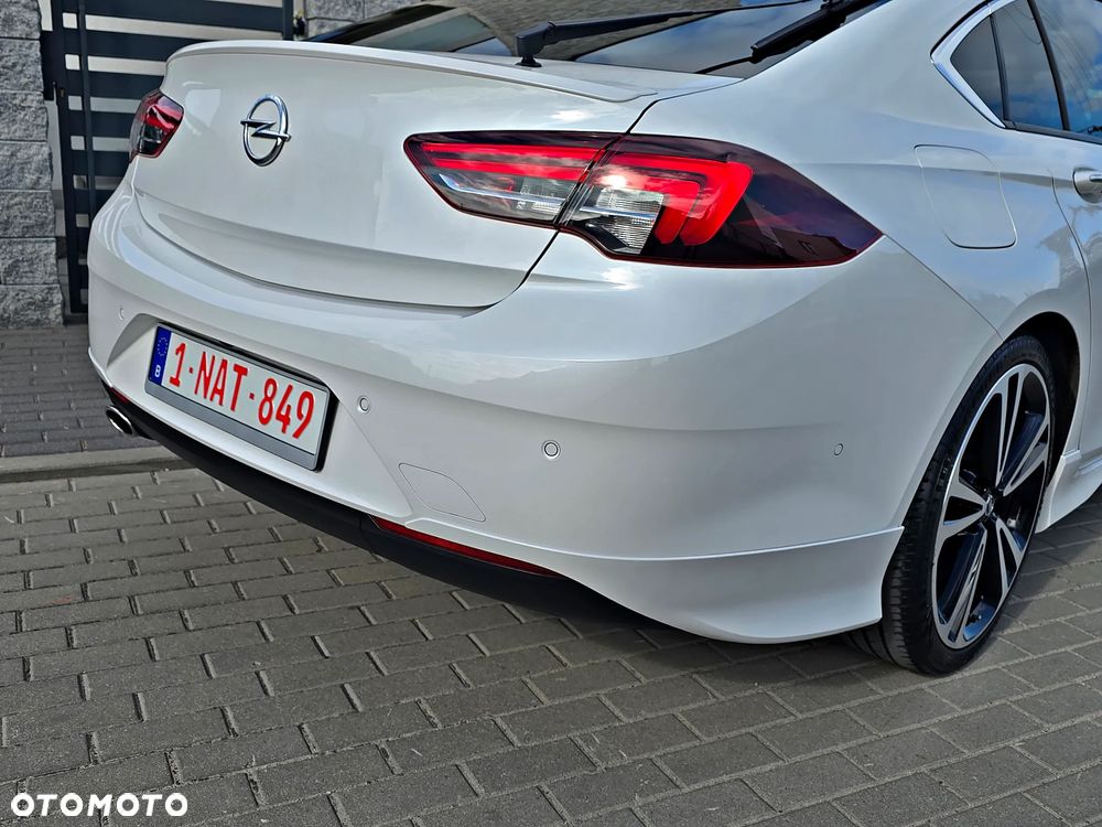 Opel Insignia 2.0 Exclusive - 26