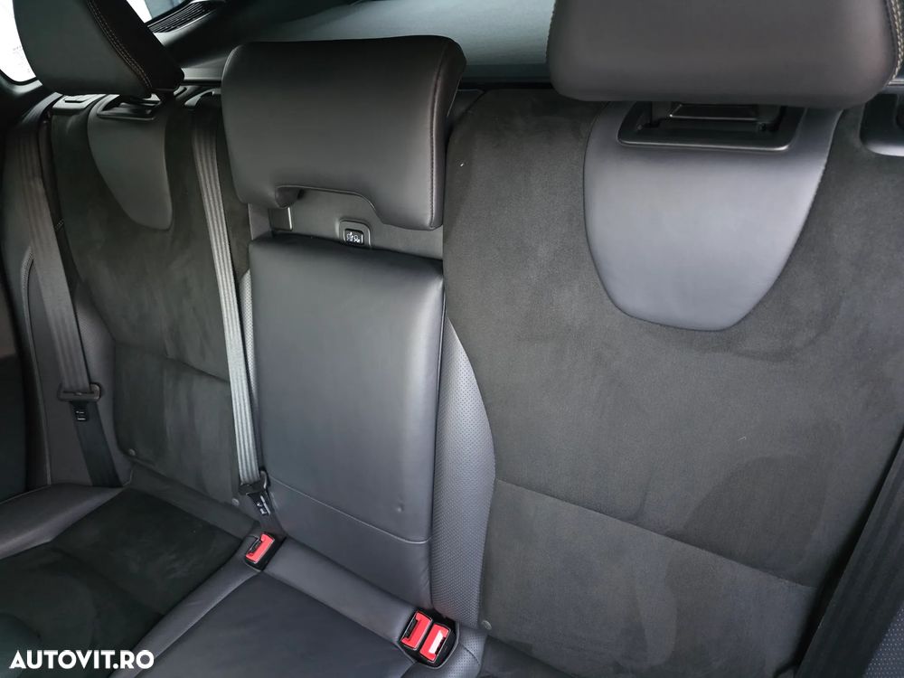 Volvo XC 60 D5AWD R-Design - 17
