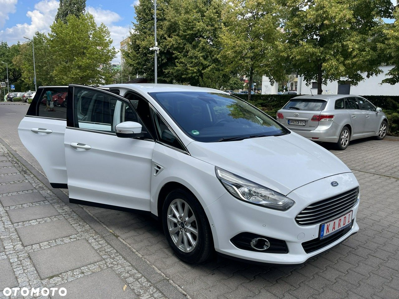 Ford S-Max - 15