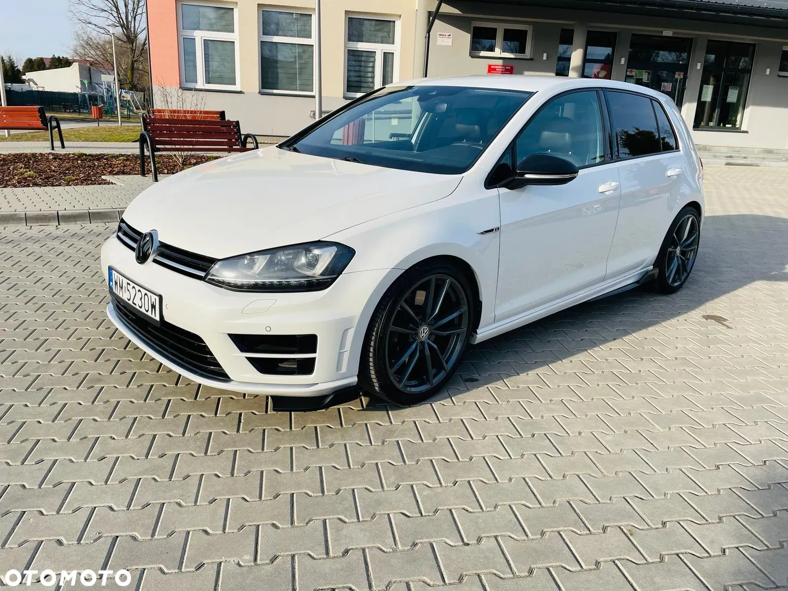 Volkswagen Golf VII 2.0 TSI BMT 4Mot R - 7