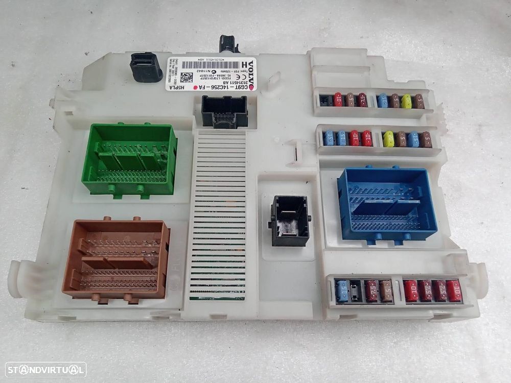 CAIXA DE RELES FUSÍVEIS VOLVO XC70 - 1