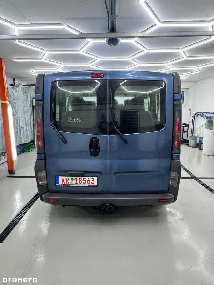 Renault Trafic - 4