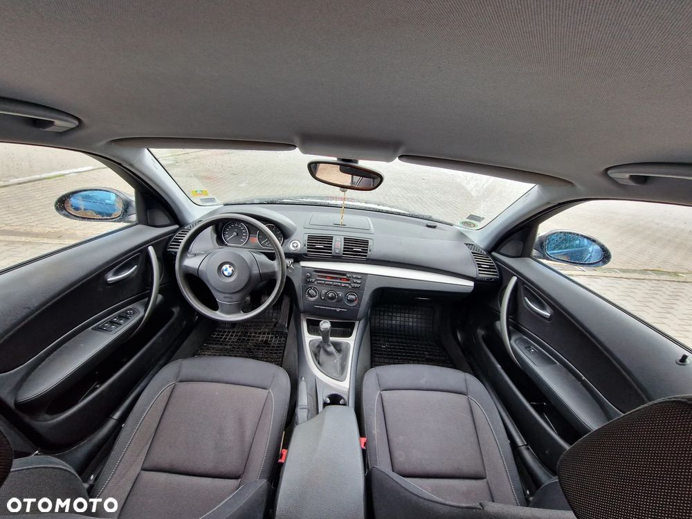 BMW Seria 1 116i - 19