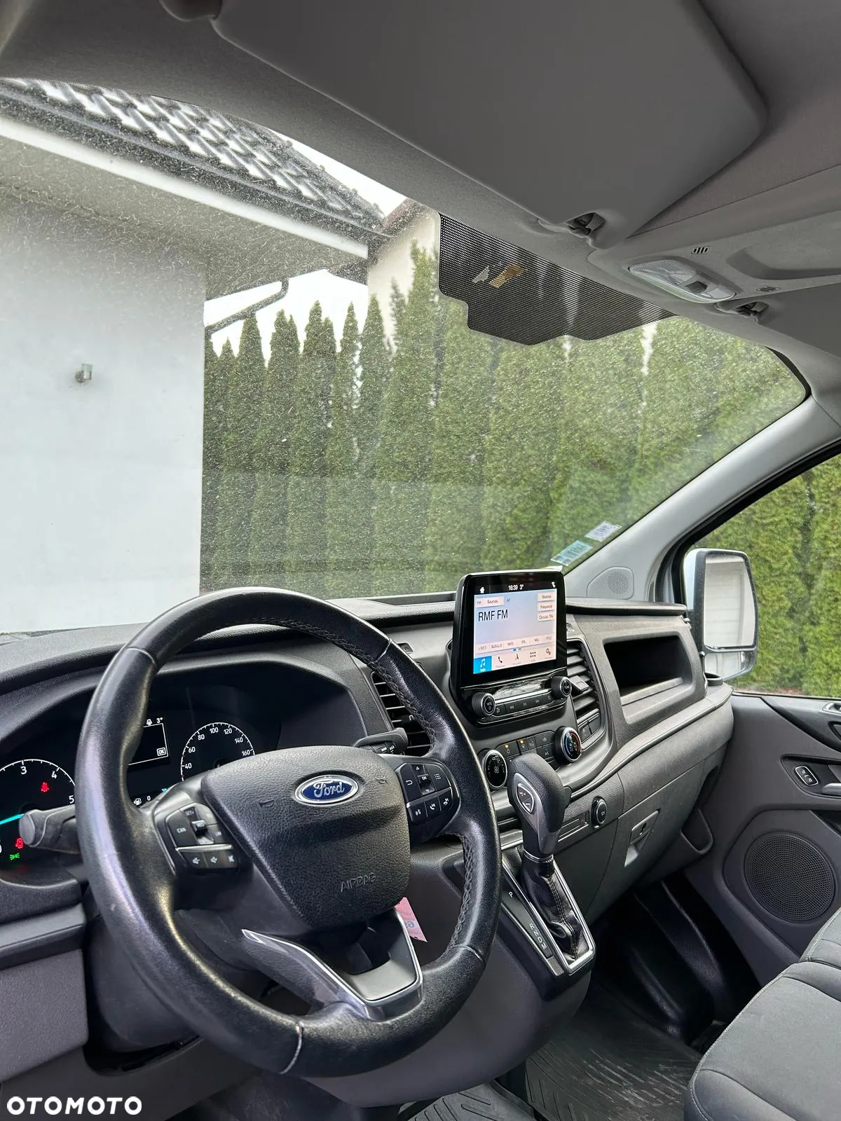 Ford Transit Custom 320 L1H1 LKW VA Autm Trend - 2