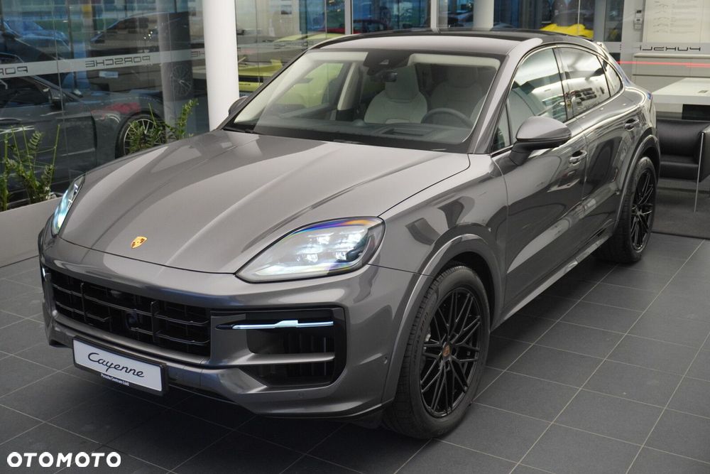 Porsche Cayenne - 4