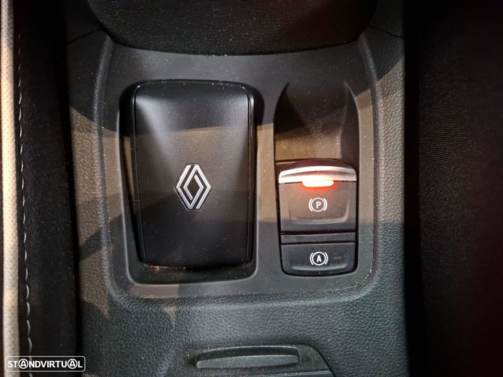 Renault Clio 1.0 TCe Techno Bi-Fuel - 22