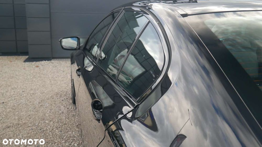 BMW Seria 5 - 27