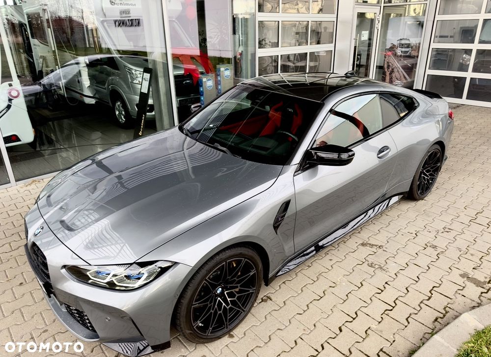 BMW M4 Competition M xDrive sport - 23