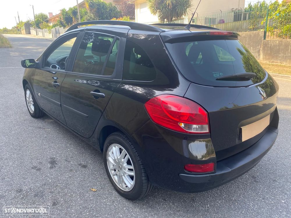 Renault Clio Sport Tourer - 6