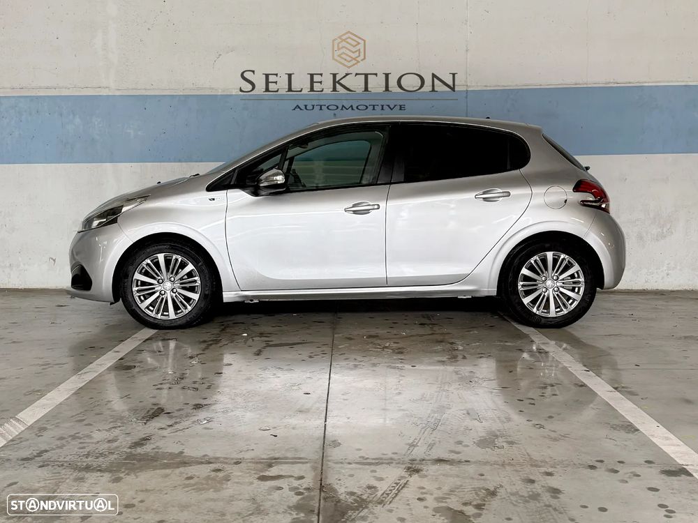 Peugeot 208 1.2 VTi SE Style - 2