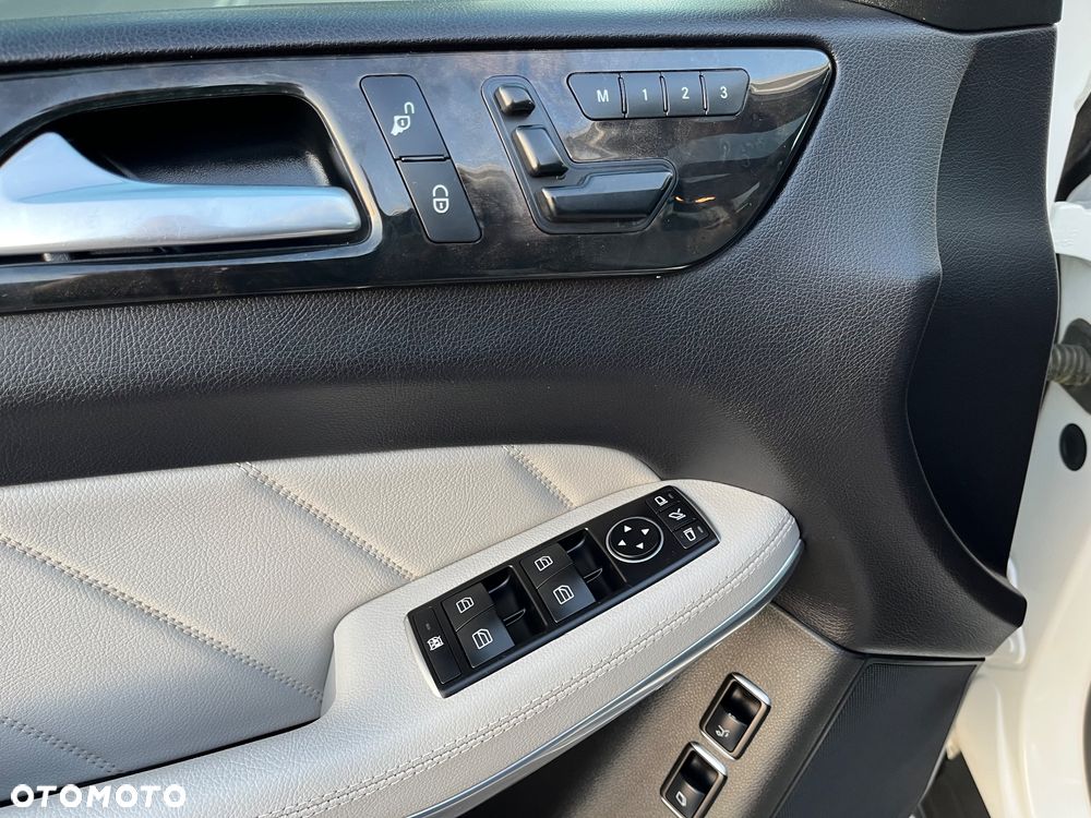 Mercedes-Benz GL 450 4Matic 7G-TRONIC - 8