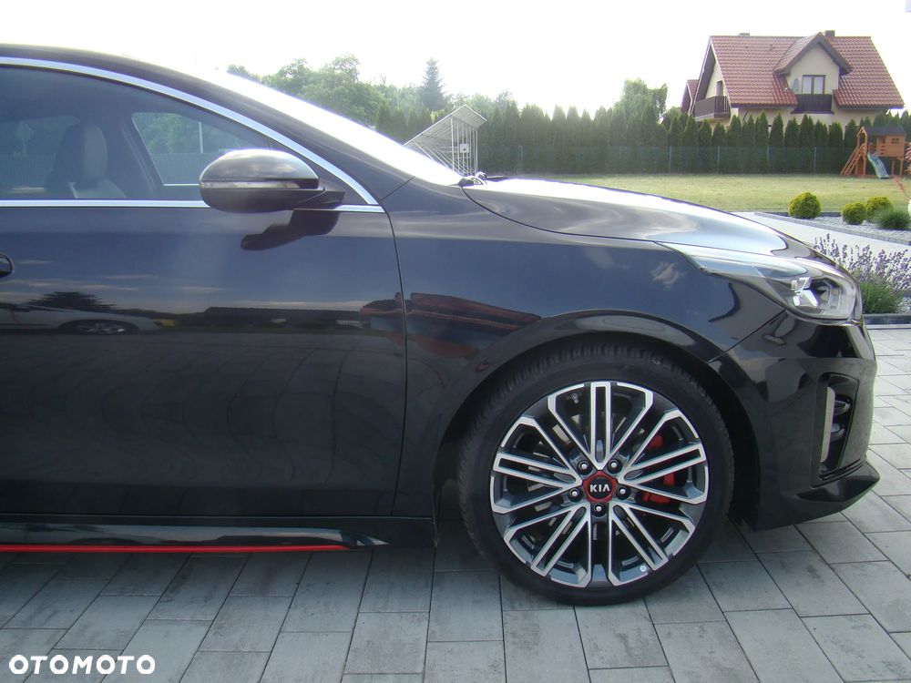 Kia ProCeed 1.6 T-GDI DCT7 OPF GT - 14