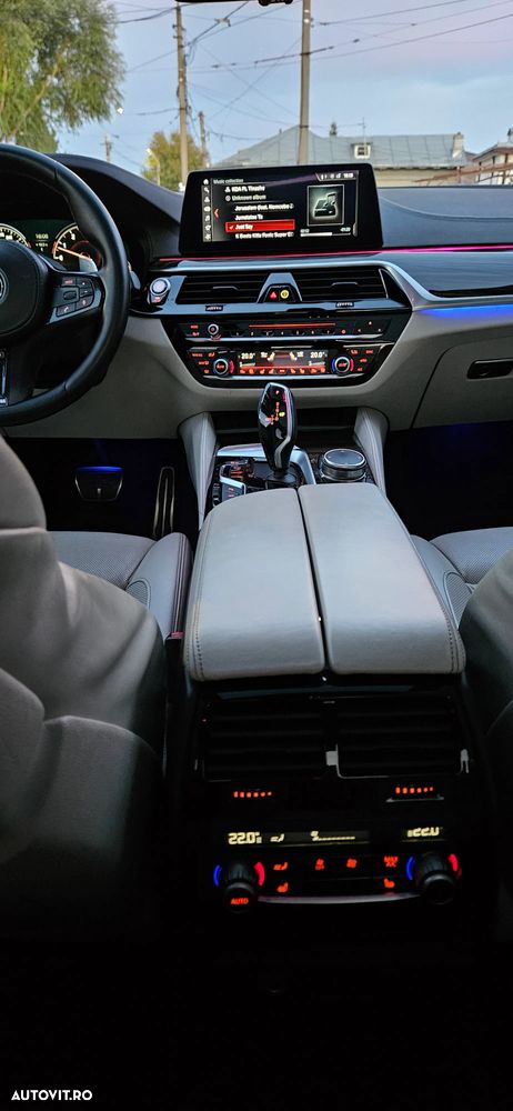 BMW Seria 5 540i xDrive Aut. - 4