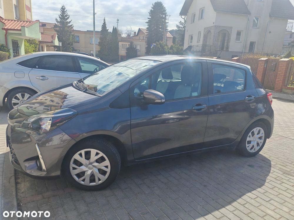 Toyota Yaris 1.5 Premium - 2