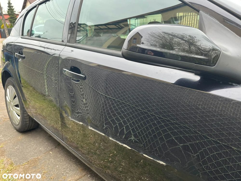 Opel Astra 1.6 Essentia Easytronic - 4