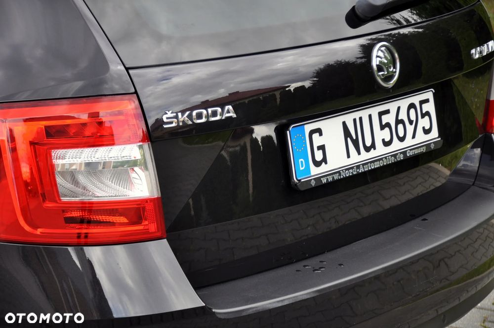 Skoda Octavia 2.0 TDI Elegance DSG - 16