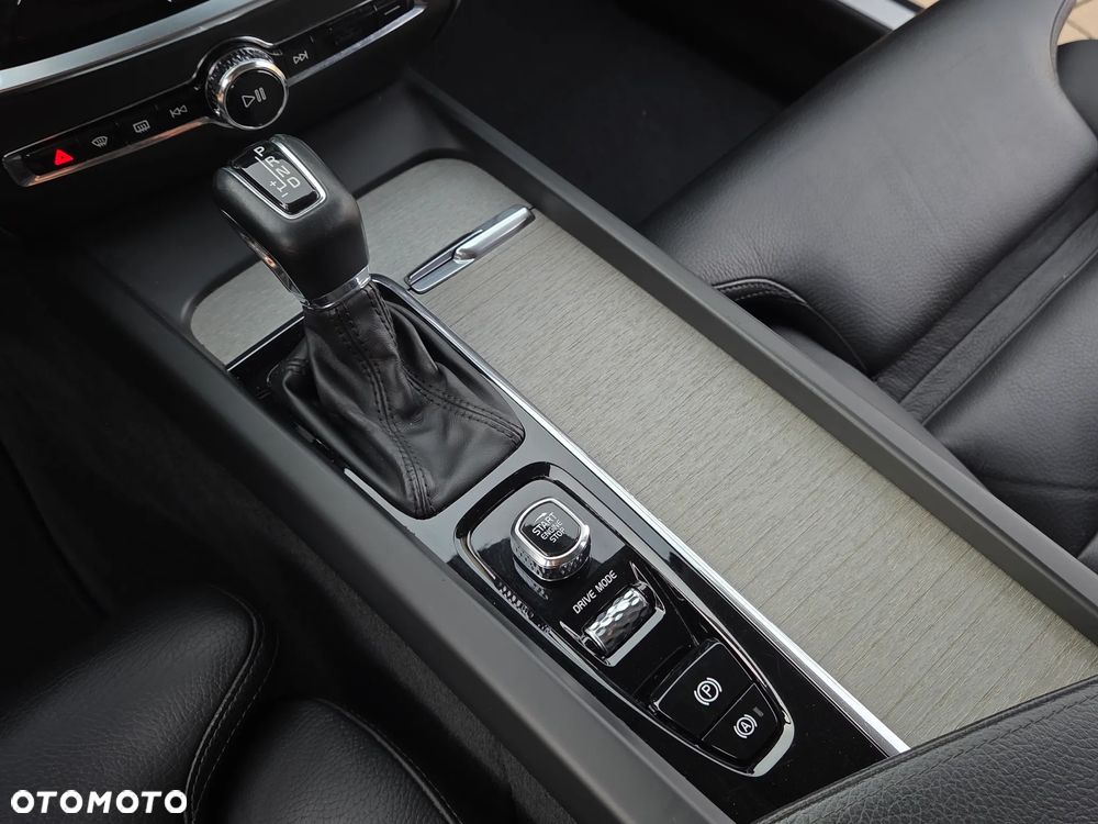 Volvo V60 D4 AWD Inscription - 38