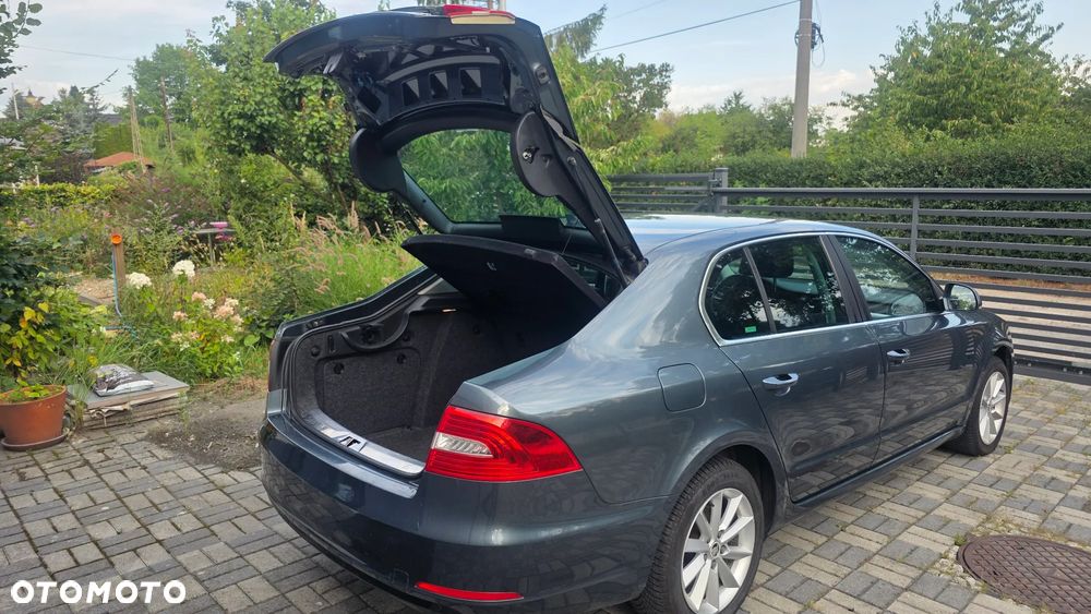 Skoda Superb 1.4 TSI Elegance Outdoor - 17