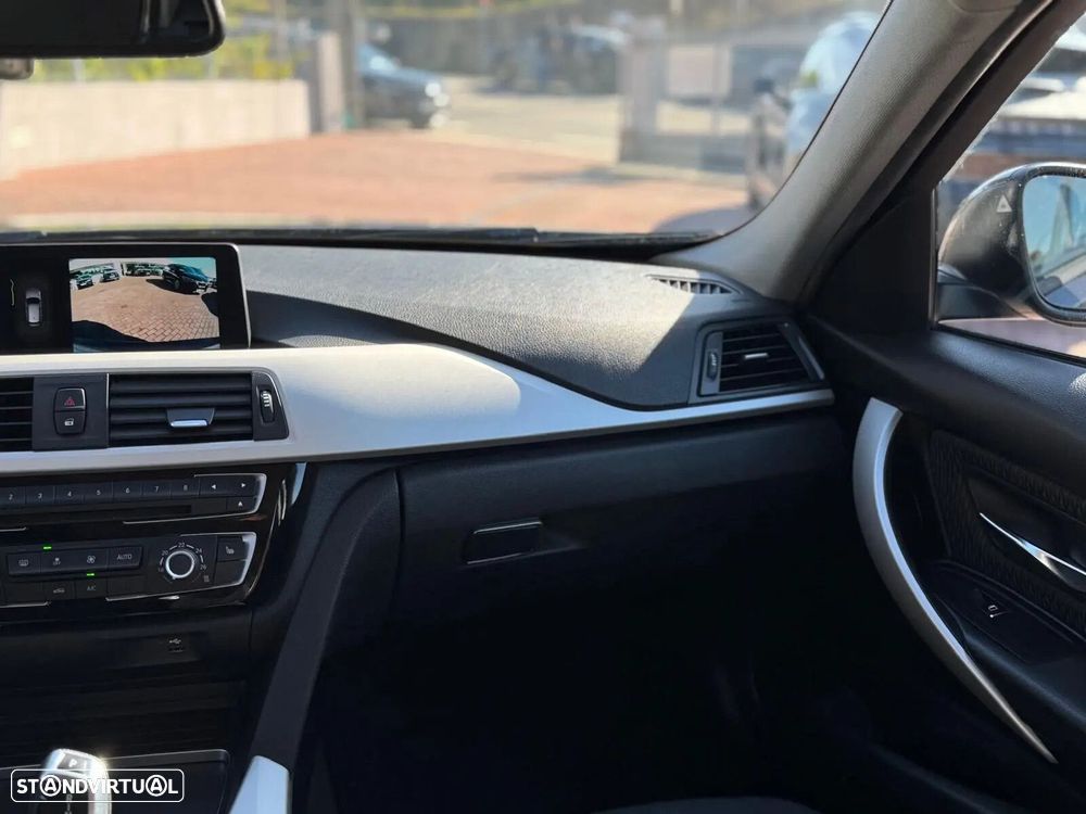 BMW 320 - 18