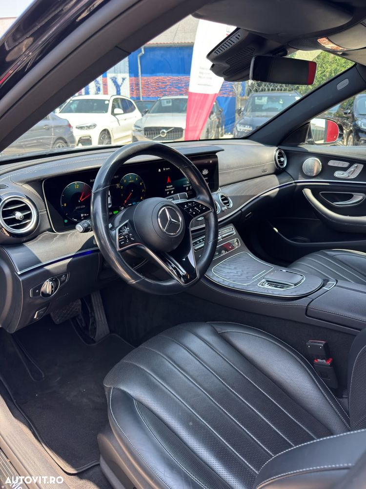 Mercedes-Benz E - 4