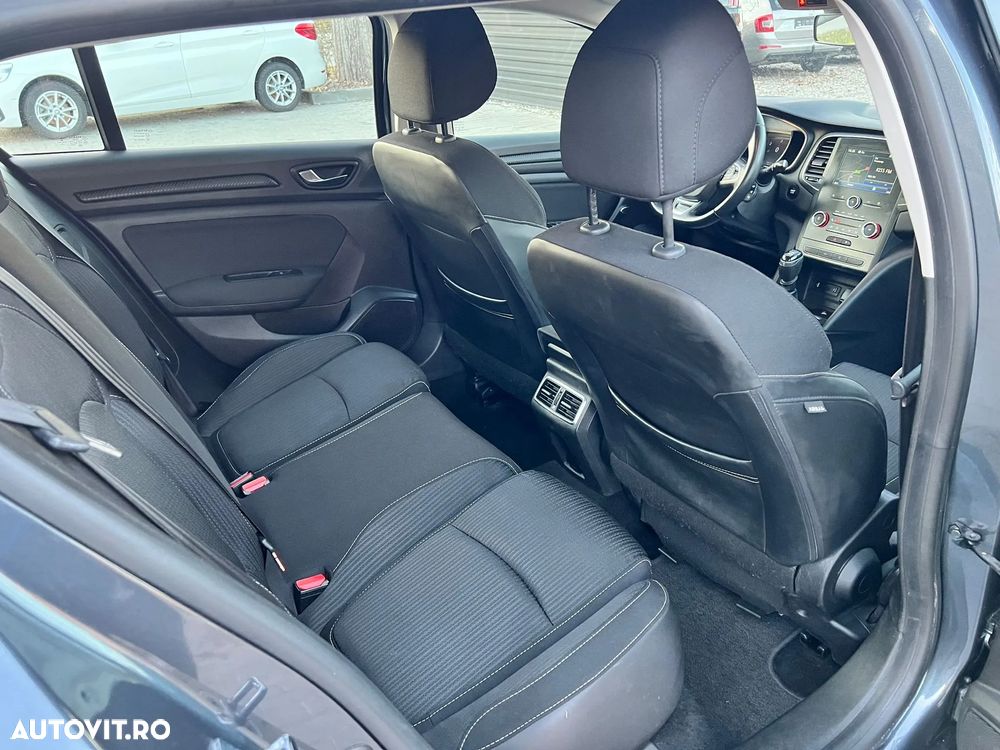Renault Megane Grandtour TCe 140 GPF BUSINESS EDITION - 7