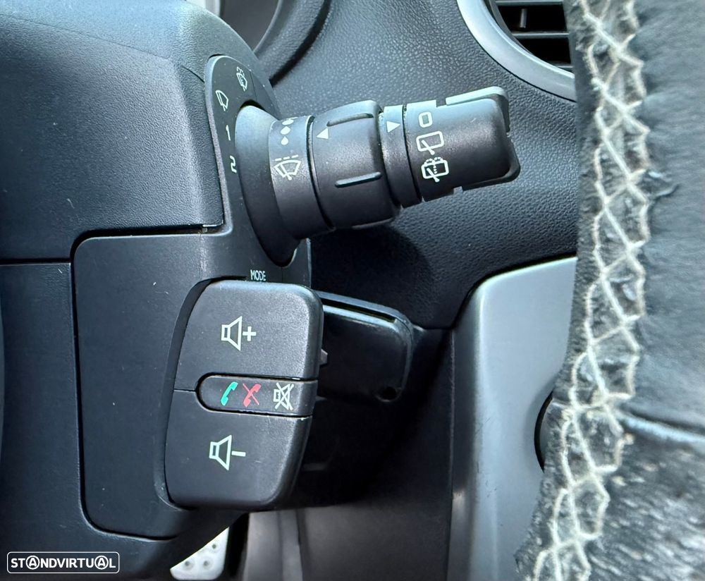 Renault Clio 1.6 16V 130 GT - 13