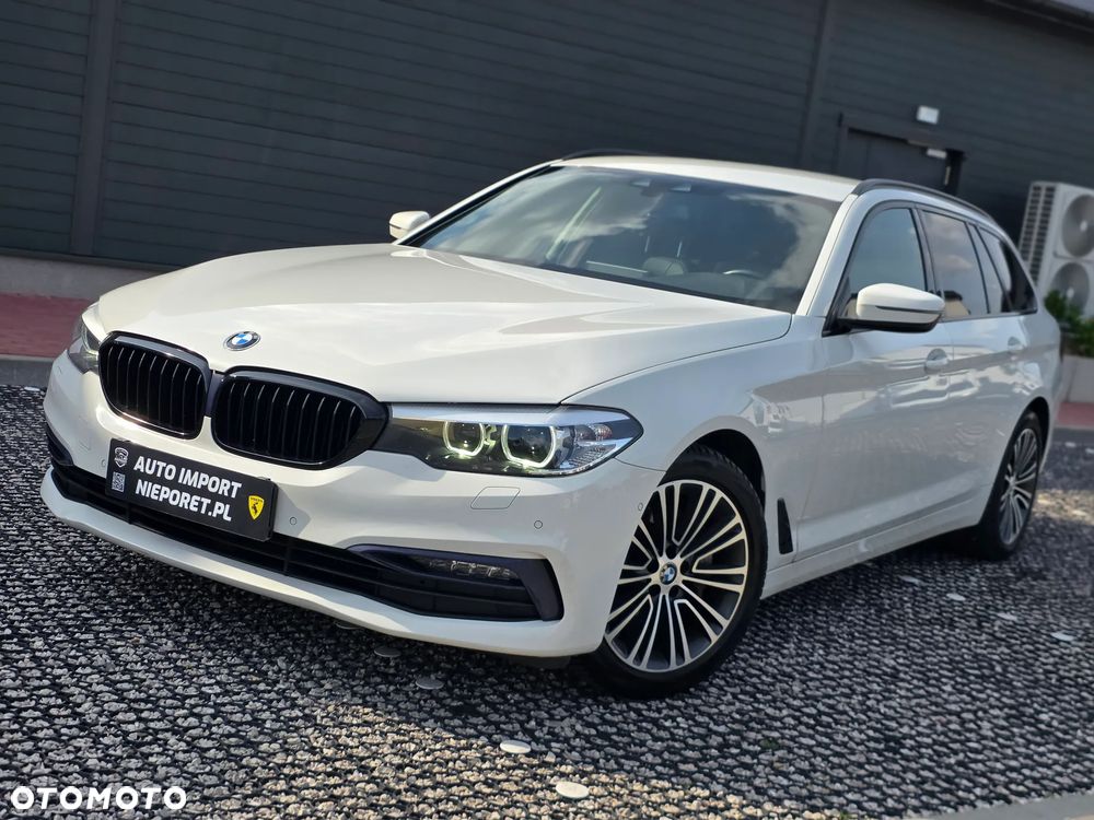 BMW Seria 5 530i xDrive Sport Line - 18
