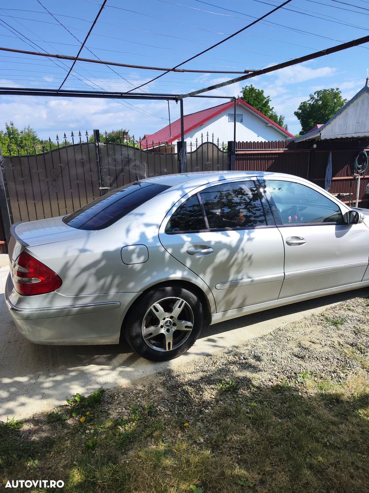 Mercedes-Benz E 220 CDI Avantgarde - 6