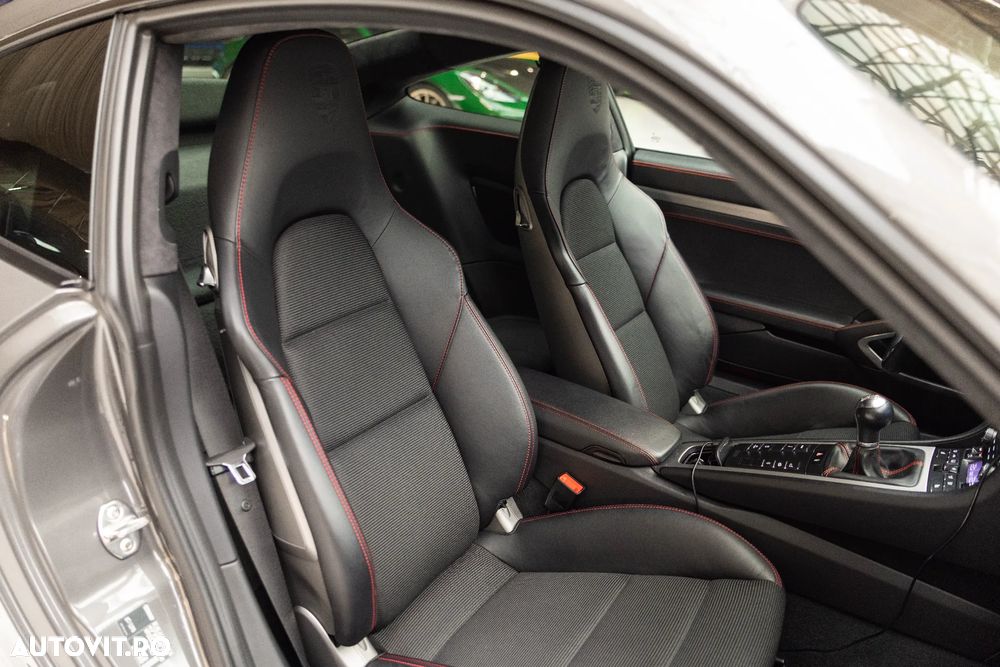 Porsche 911 GT3 - 30