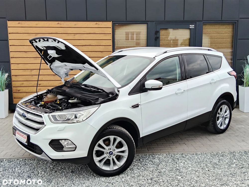 Ford Kuga 1.5 EcoBoost TITANIUM - 6