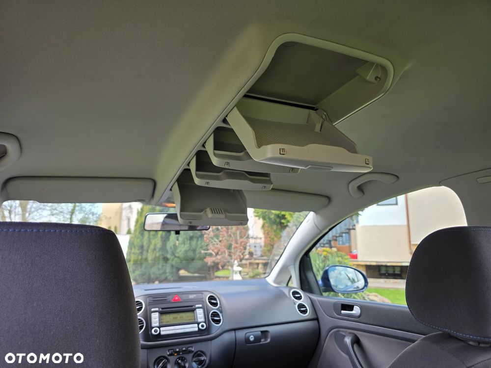 Volkswagen Golf Plus - 33