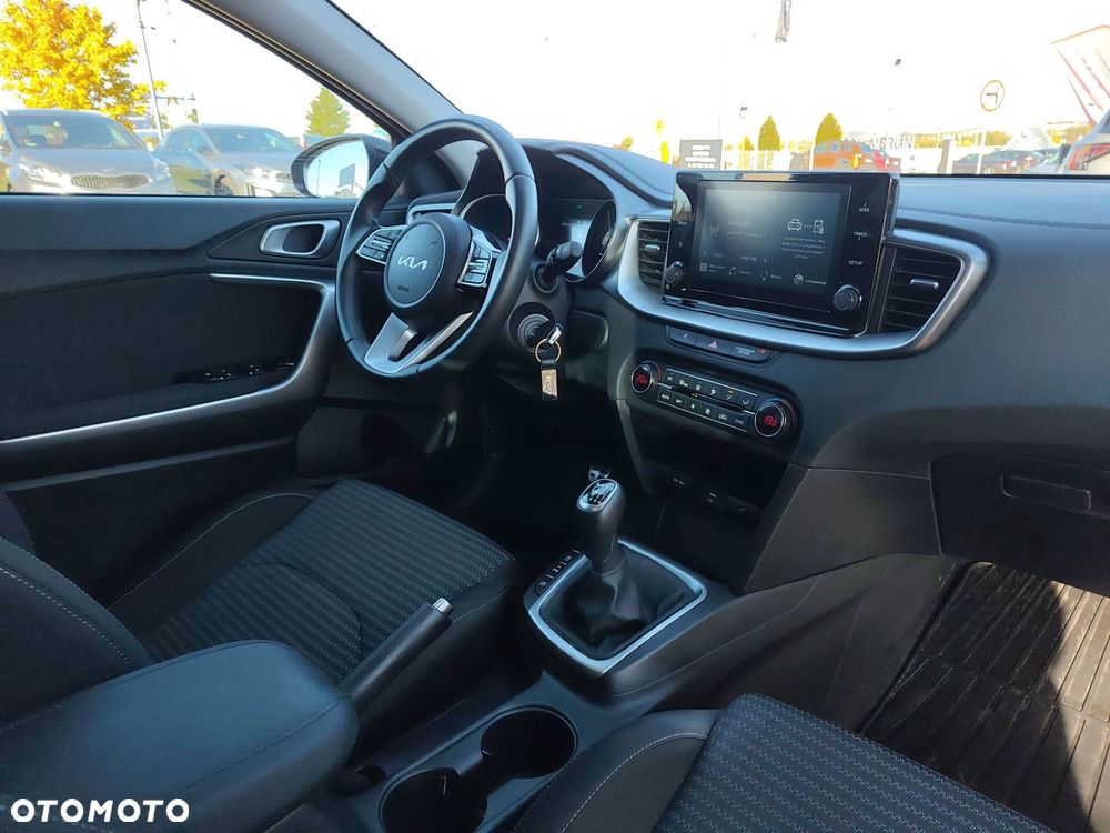 Kia Ceed - 20