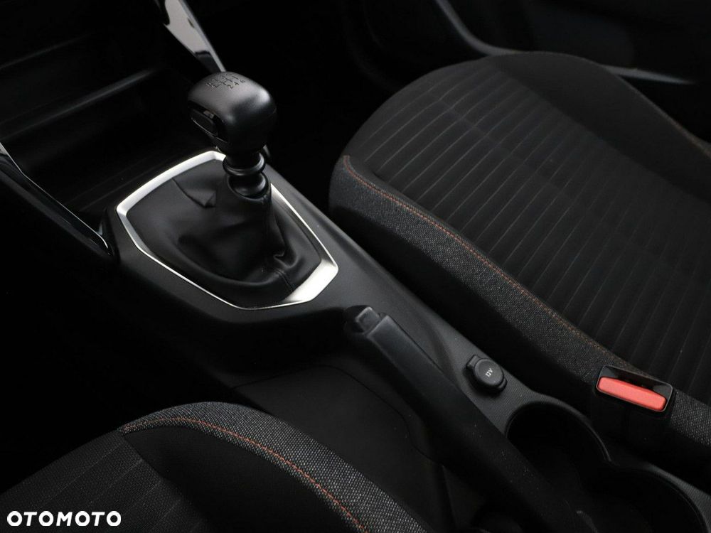 Peugeot 208 PureTech 100 Active - 30