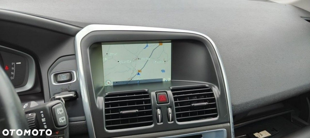 Volvo XC 60 - 32