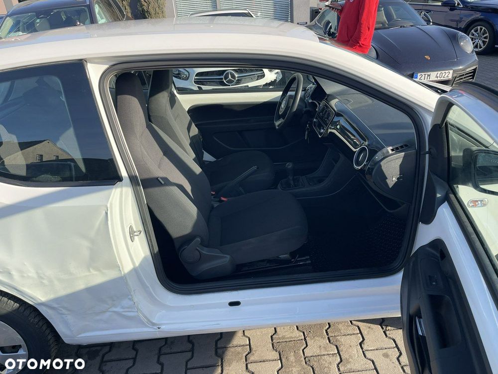 Volkswagen up! 1.0 street EU6 - 7