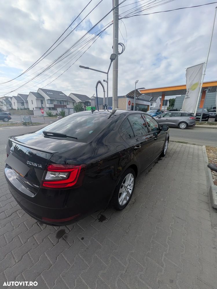 Skoda Octavia 2.0 TDI 4X4 DSG Style - 7