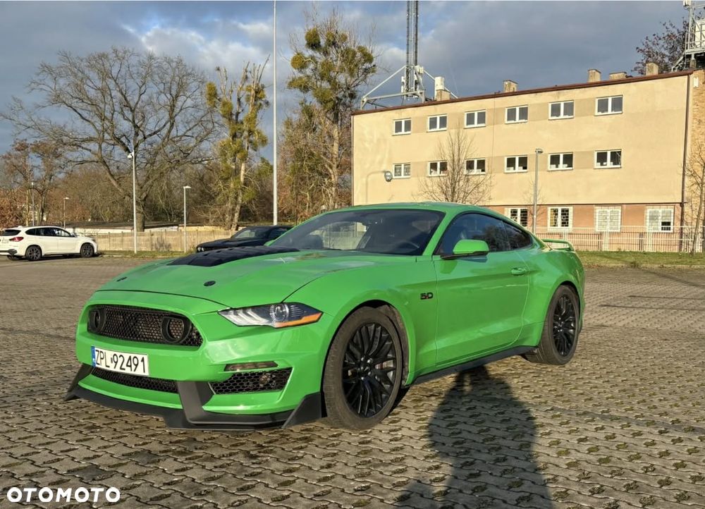 Ford Mustang - 5