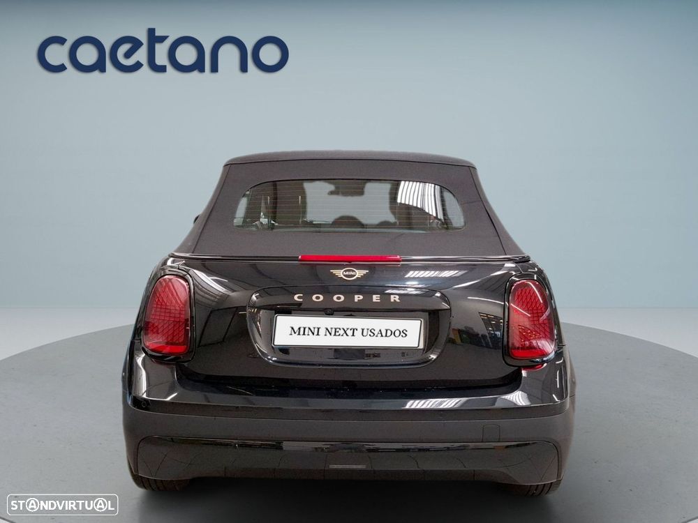 MINI Cabrio C Favoured - 7