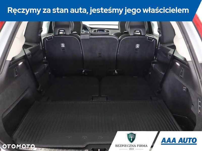 Volvo XC 90 - 17