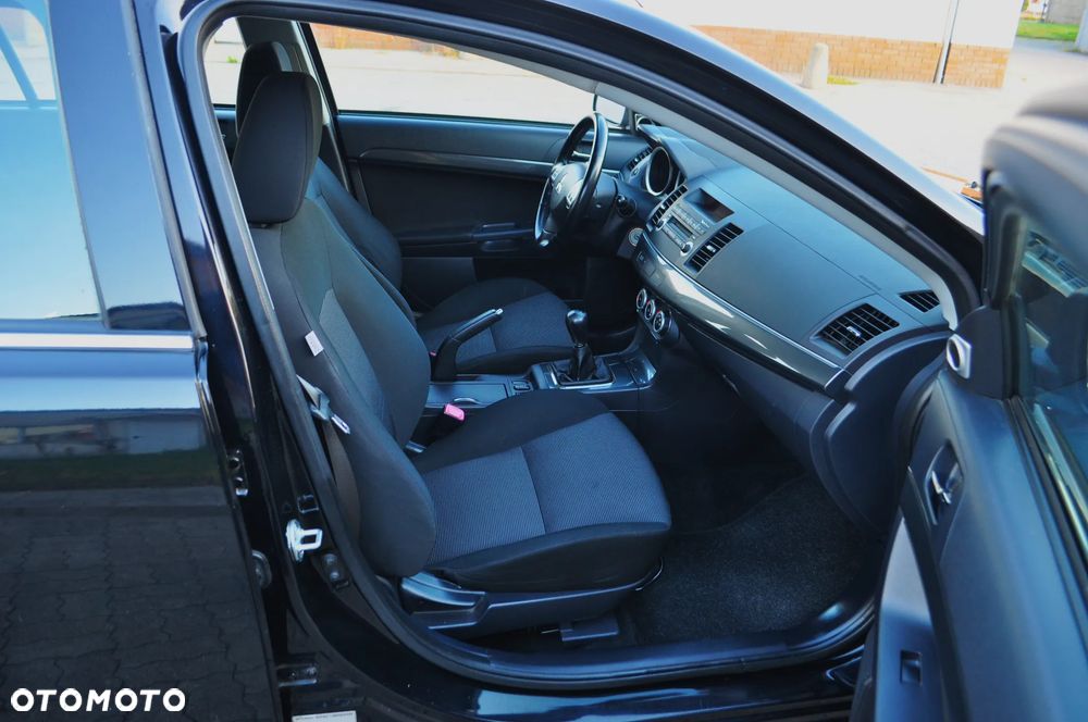 Mitsubishi Lancer 1.8 Instyle - 27
