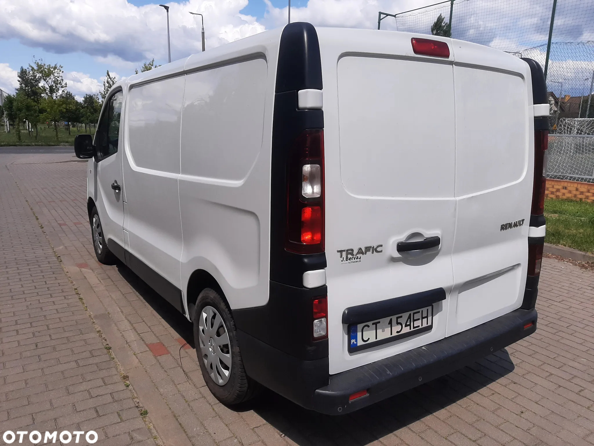 Renault Trafic - 7