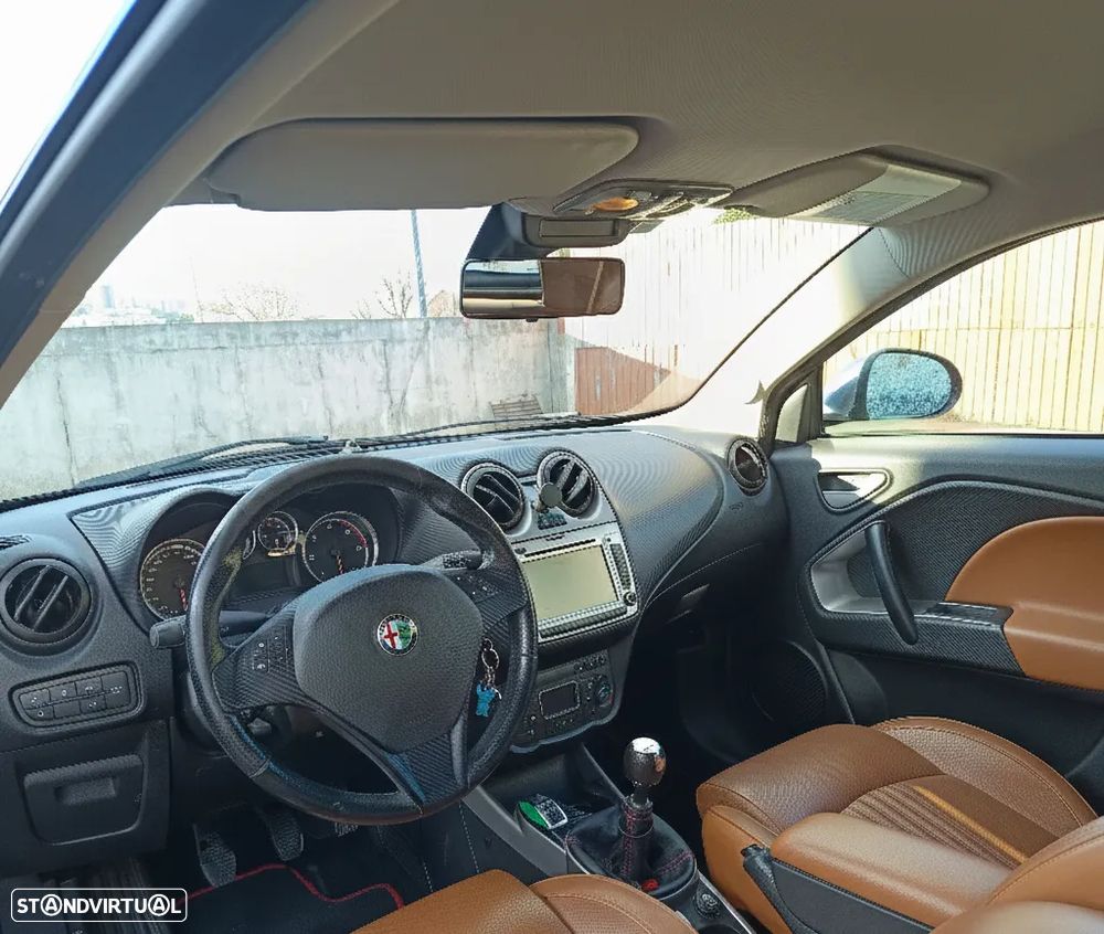 Alfa Romeo MiTo 1.3 JTD Distinctive S&S - 8