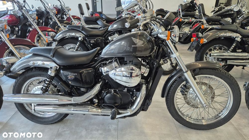Honda Shadow - 29